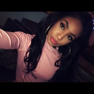 Meet your Posher, Crystal